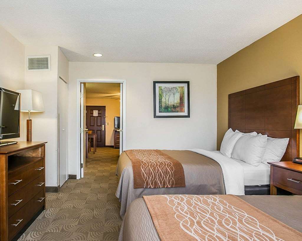 Comfort Inn & Suites Santee I-95 Phòng bức ảnh