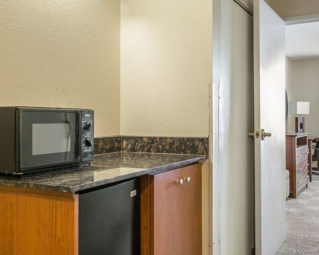 Comfort Inn & Suites Santee I-95 Phòng bức ảnh