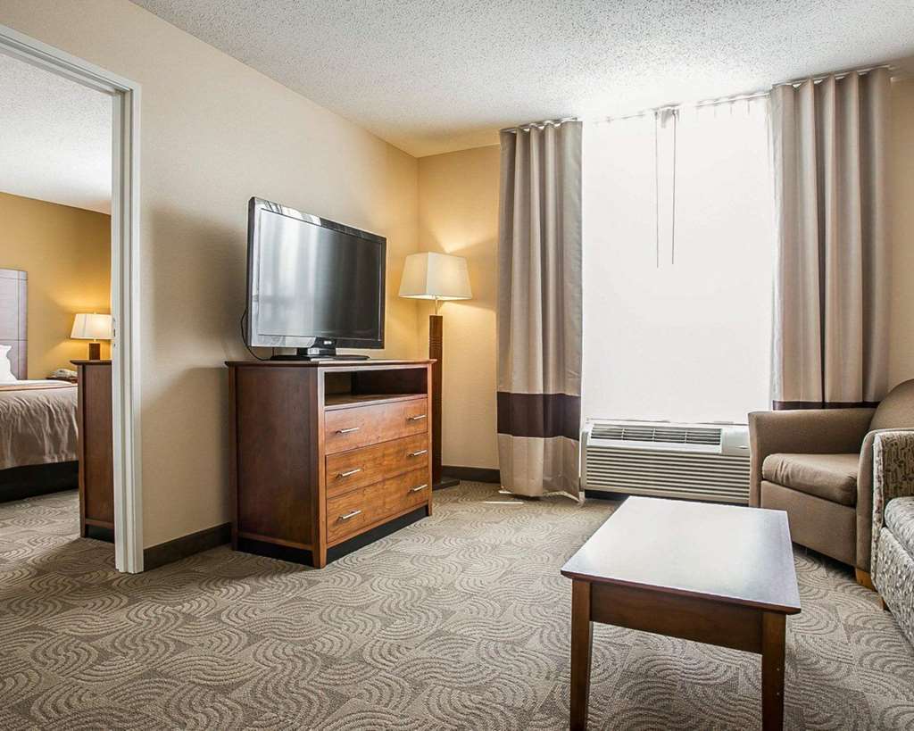 Comfort Inn & Suites Santee I-95 Phòng bức ảnh
